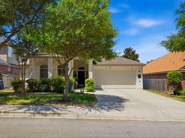 767 San Luis, New Braunfels, TX 78132