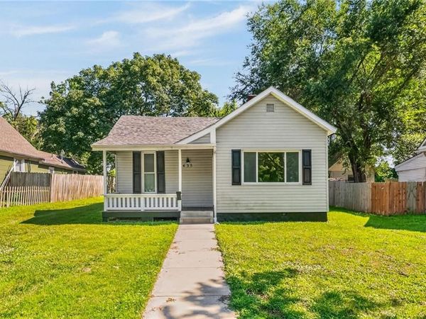435 Ford Avenue, Liberty, MO 64068