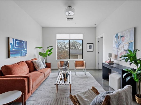 1900 12th Ave S, Unit 212, Nashville, TN 37203