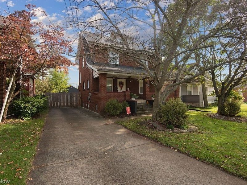 107 N Hartford Avenue, Youngstown, OH 44509 Photo 2