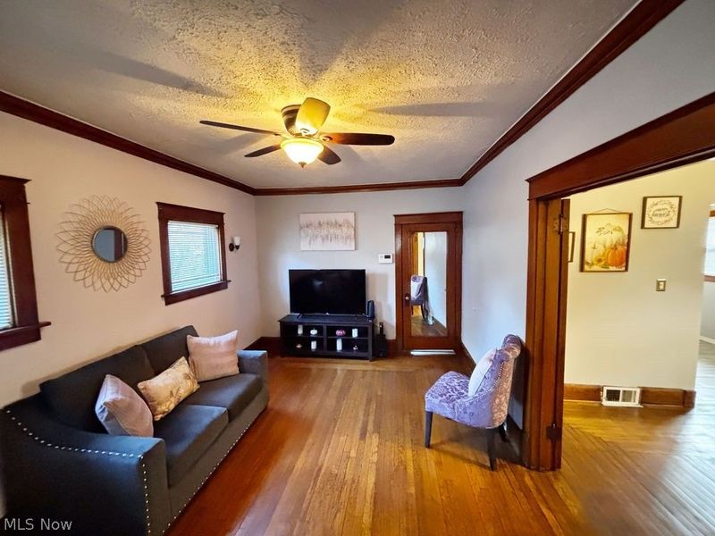 107 N Hartford Avenue, Youngstown, OH 44509 Photo 7