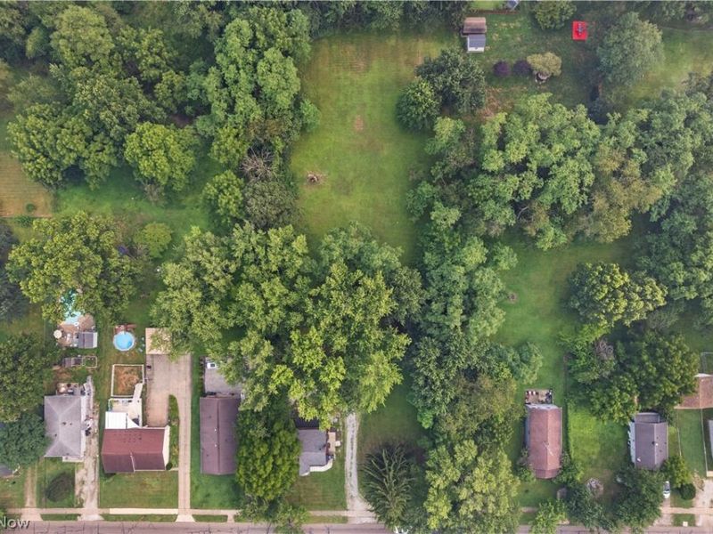 2442 Newton Street, Akron, OH 44305 Photo 28