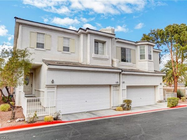 251 Queens Court, Henderson, NV 89052