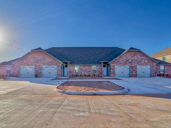 1526 S 7th Street, Kingfisher, OK 73750