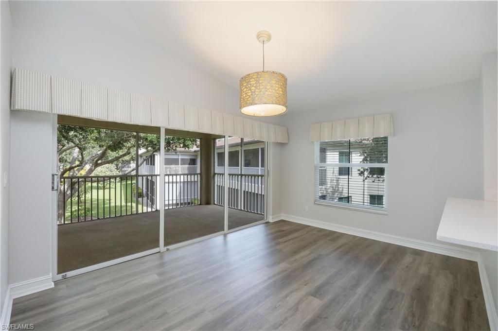 300 Diamond Cir , Unit 308, Naples, FL 34110 Photo