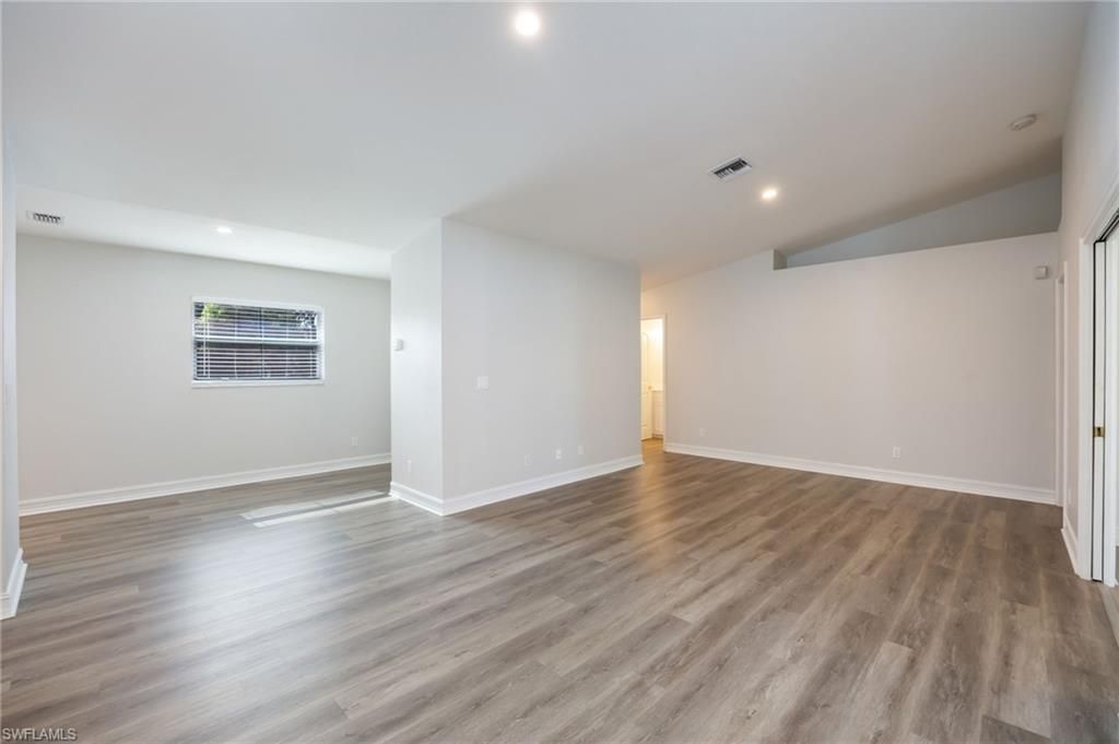 300 Diamond Cir , Unit 308, Naples, FL 34110 Photo