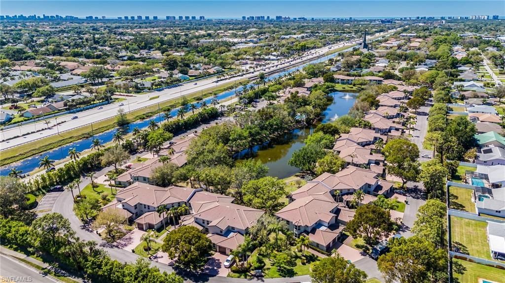 300 Diamond Cir , Unit 308, Naples, FL 34110 Photo