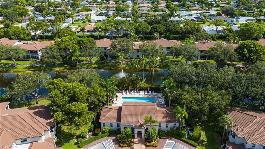 300 Diamond Cir , Unit 308, Naples, FL 34110 Photo