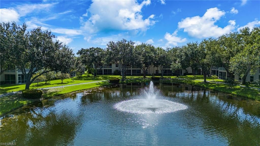 300 Diamond Cir , Unit 308, Naples, FL 34110 Photo