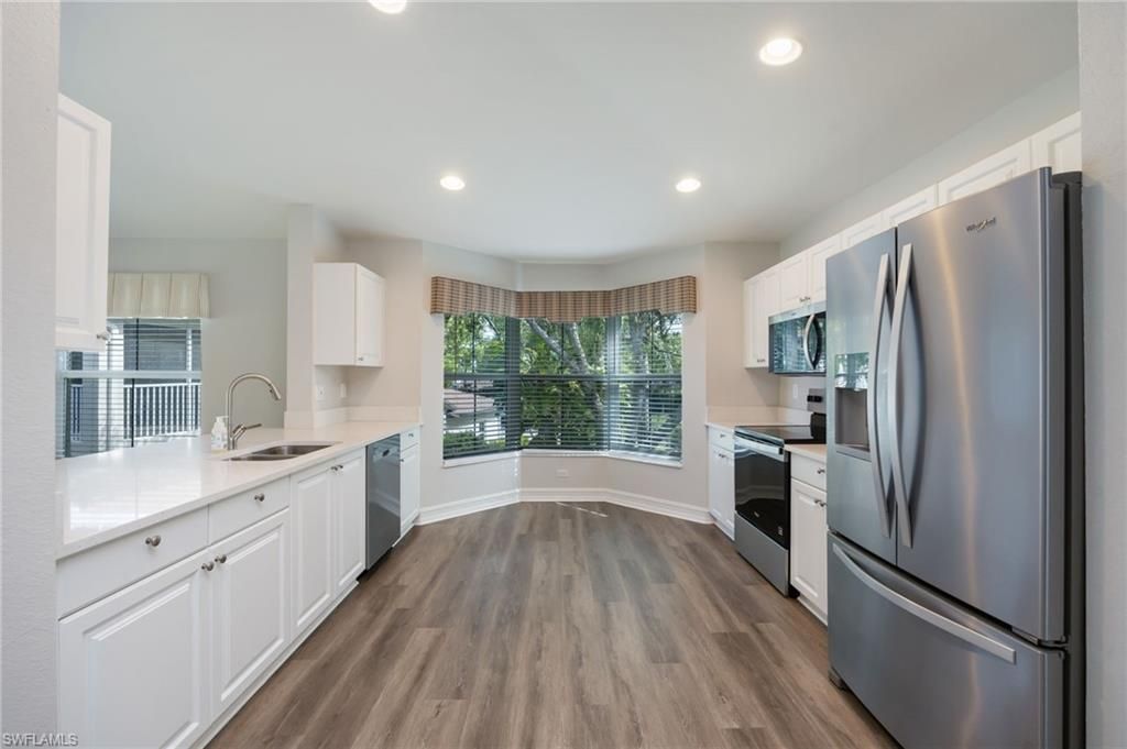 300 Diamond Cir , Unit 308, Naples, FL 34110 Photo