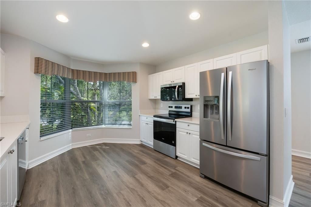 300 Diamond Cir , Unit 308, Naples, FL 34110 Photo