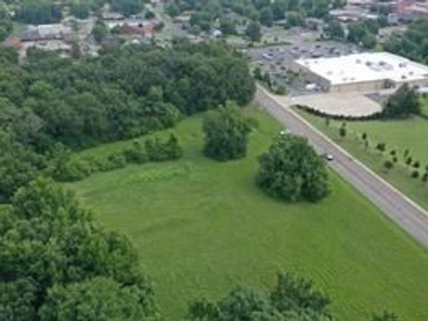 S Vancouver Avenue , Russellville, AR 72801