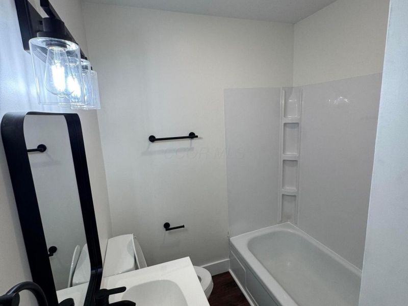 97 W Harrison Street, Delaware, OH 43015 Photo 3