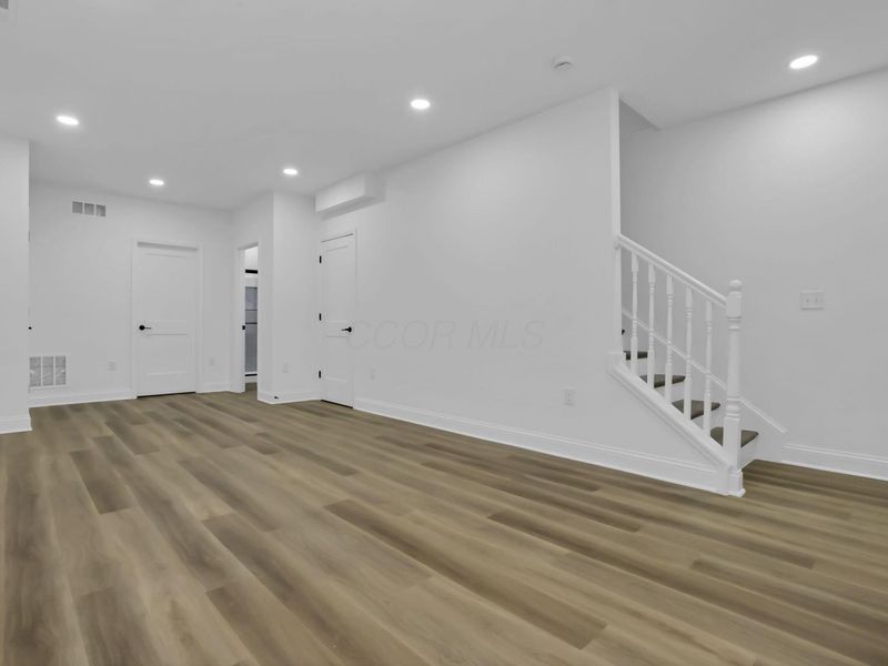 901 Miller Avenue, Columbus, OH 43206 Photo 37