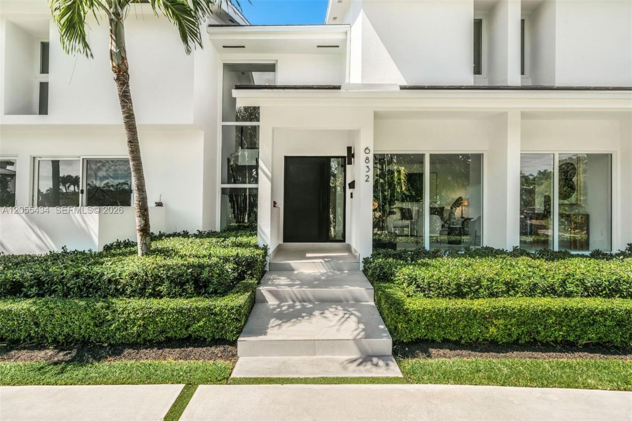 6832 Sunrise Ct, Coral Gables, FL 33133 Photo