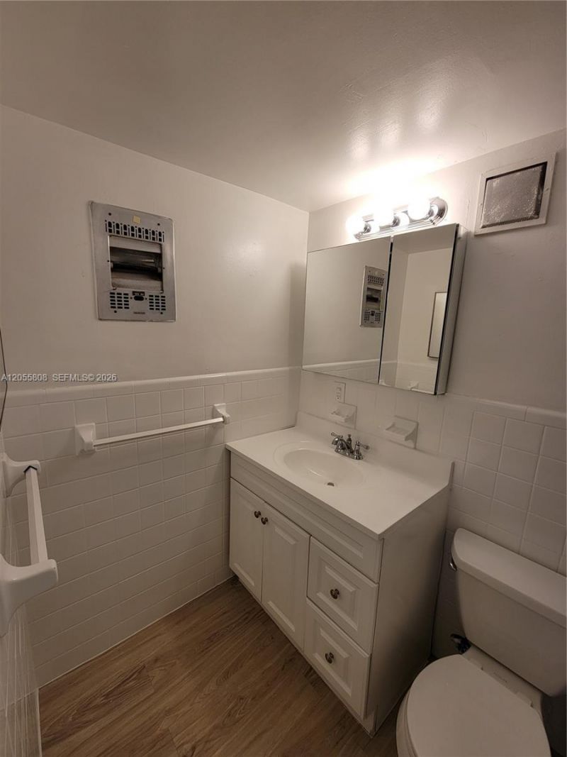 441 Collins Ave, Unit 10, Miami Beach, FL 33139 Photo
