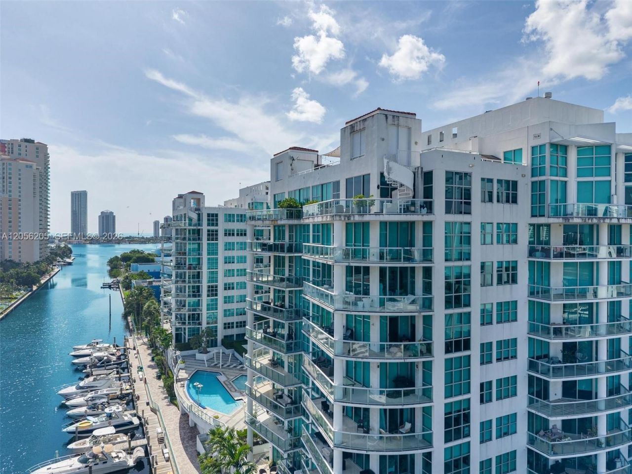 3131 NE 188th St , Unit 2-705, Aventura, FL 33180 Photo