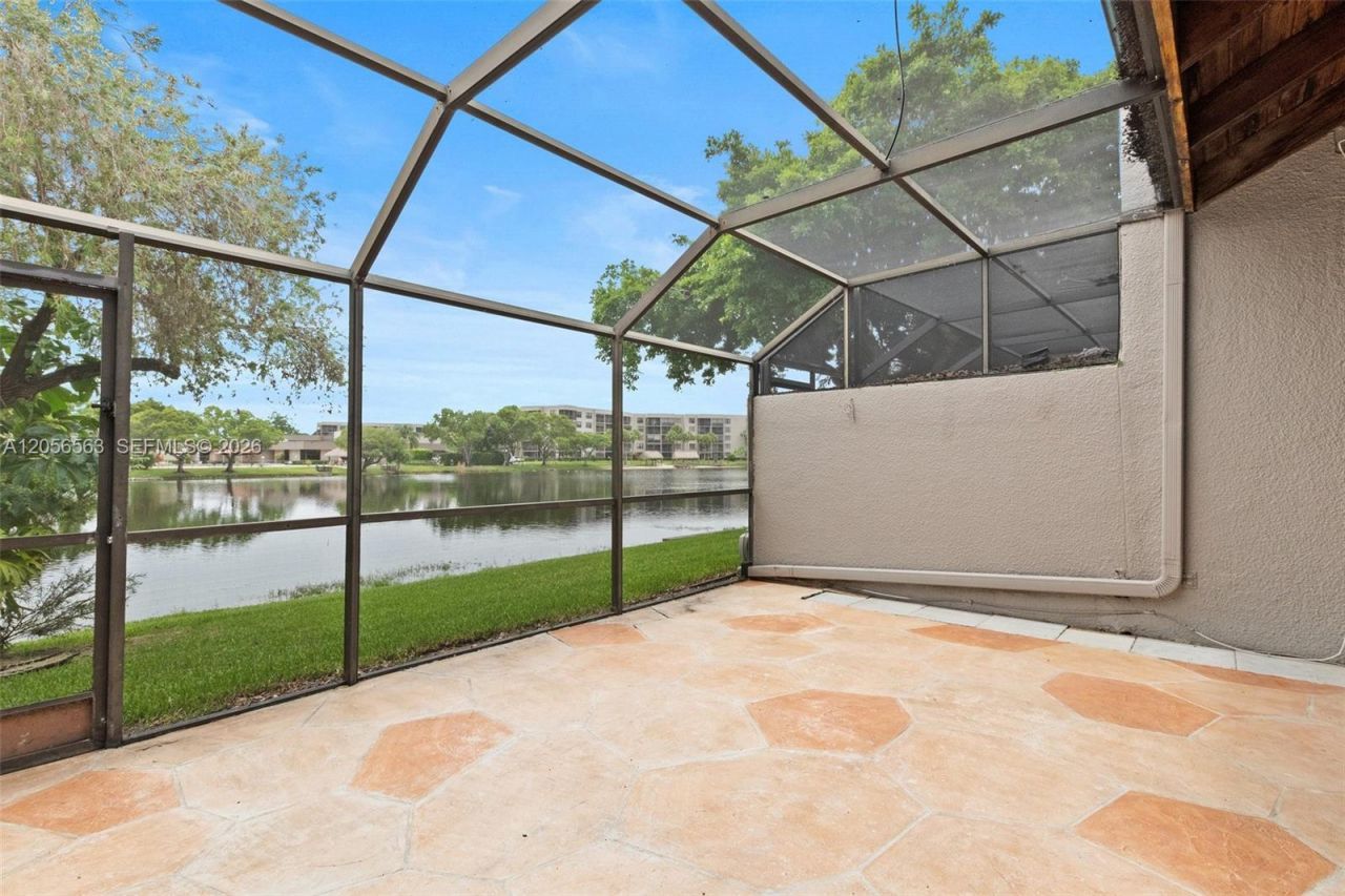 11328 NW 14th Ct , Pembroke Pines, FL 33026 Photo