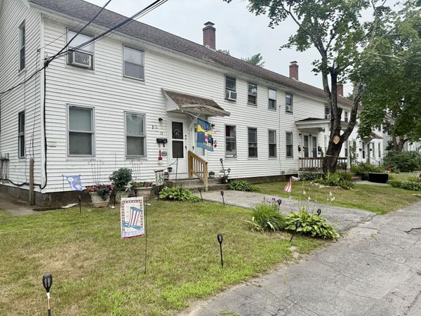 13-23 B St, Northbridge, MA 01588