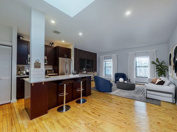 148 Warren Ave, Unit 4, Boston, MA 02116