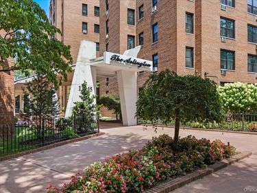 139-15 83rd Avenue, Unit 226, Briarwood, NY 11435