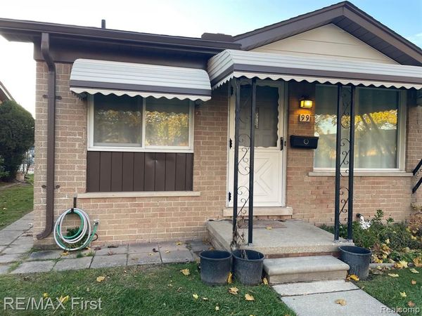 8401 18 Mile APT # 99 Road, Sterling Heights, MI 48313