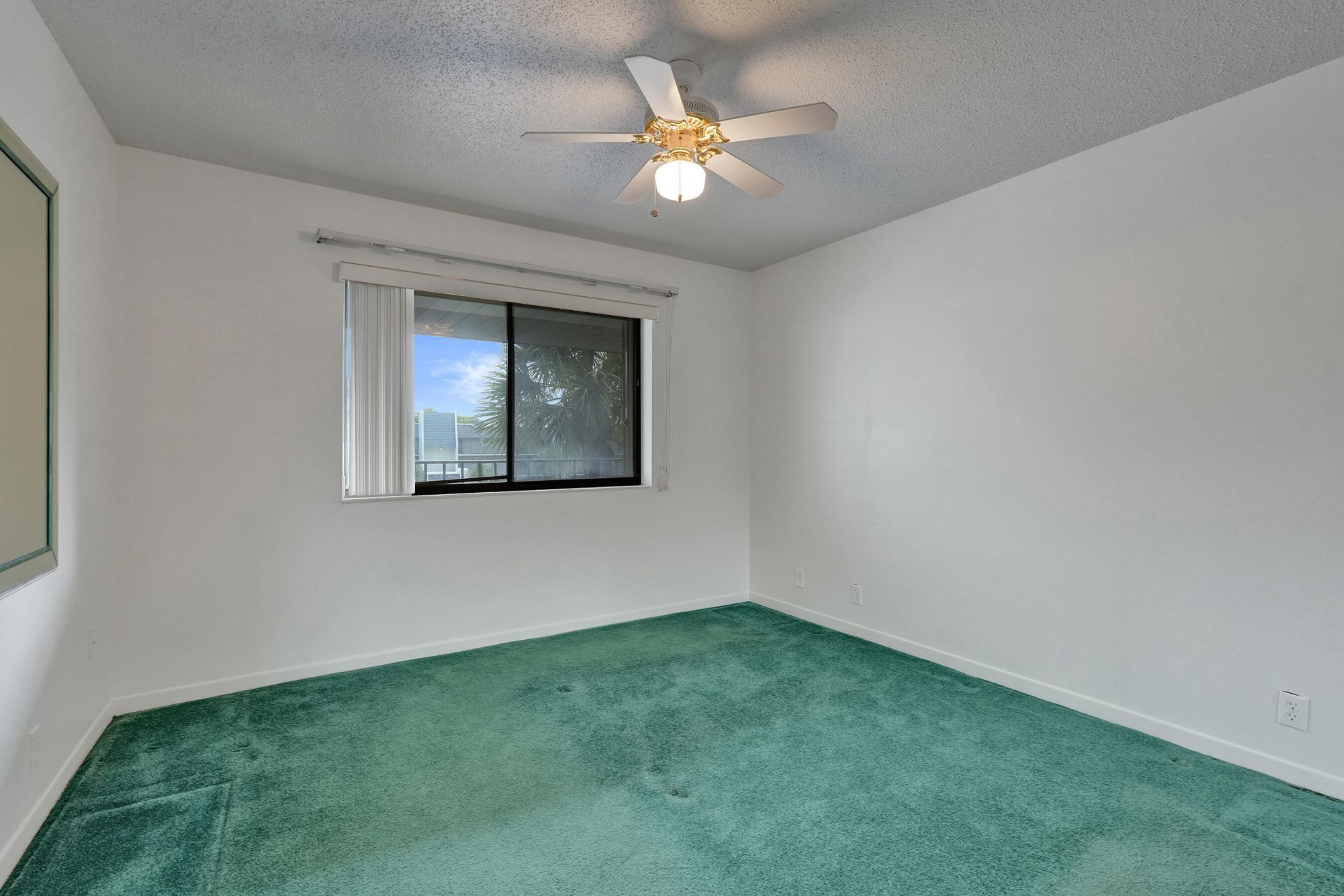 4100 Tivoli Court, Unit 304, Lake Worth, FL 33467 Photo