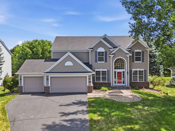 2489 Eyrie Drive , Woodbury, MN 55129
