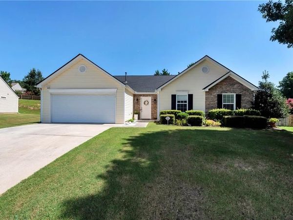 1176 Liriope Lane , Lawrenceville, GA 30045