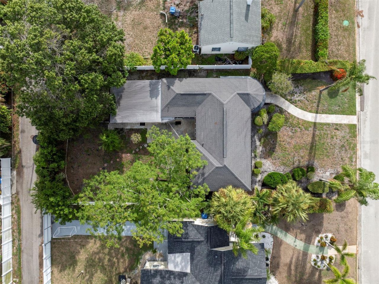 446 37th Avenue Ne, Saint Petersburg, FL 33704 Photo