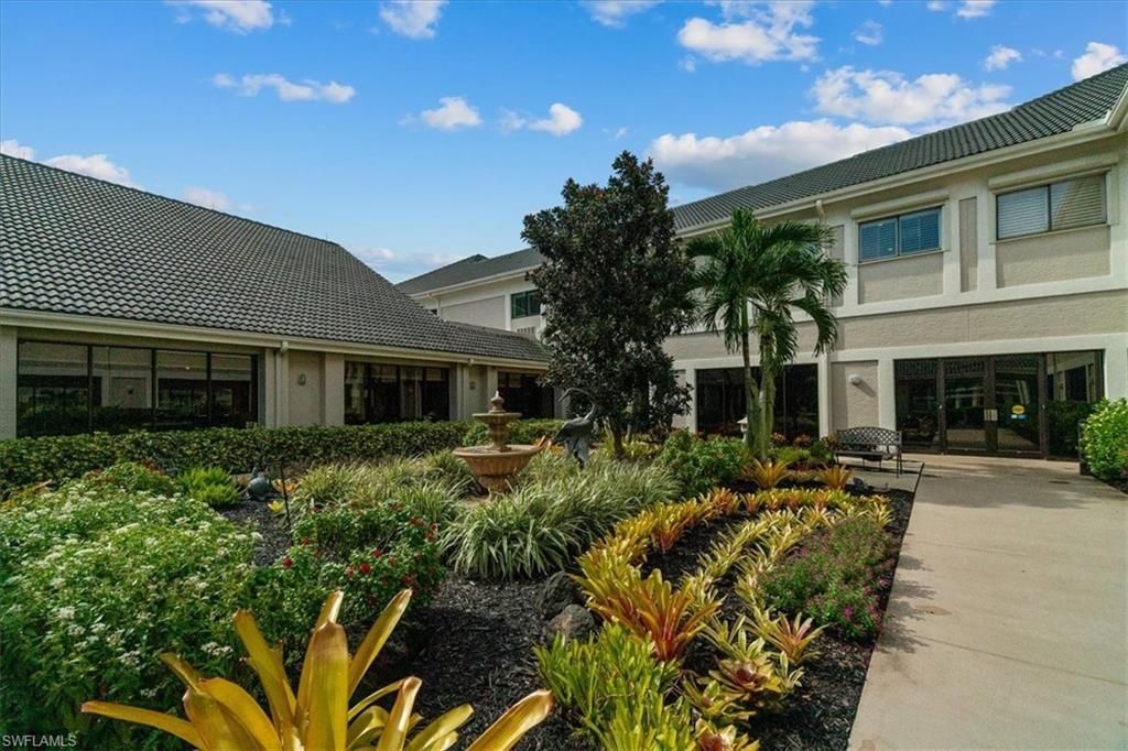 900 Arbor Lake Dr, Unit 9-307, Naples, FL 34110 Photo