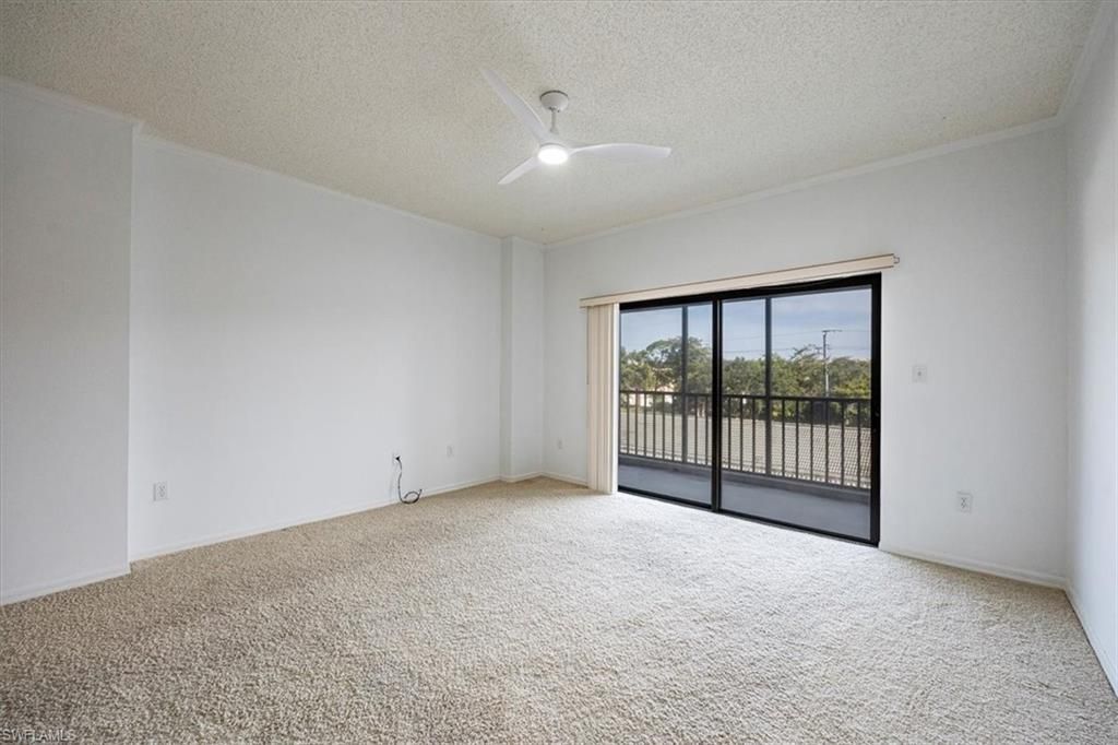 900 Arbor Lake Dr, Unit 9-307, Naples, FL 34110 Photo