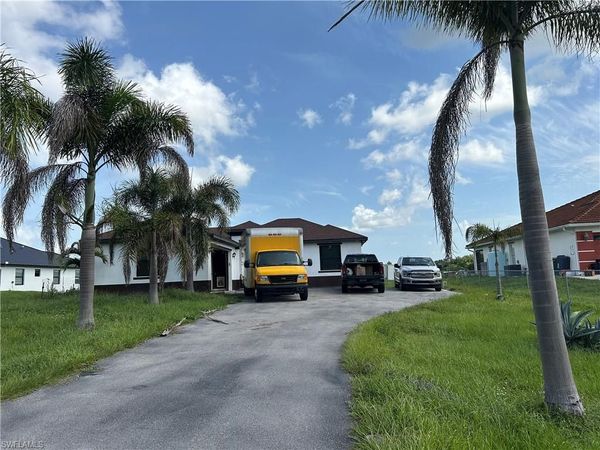 2955 43rd AVE NE, NAPLES, FL 34120