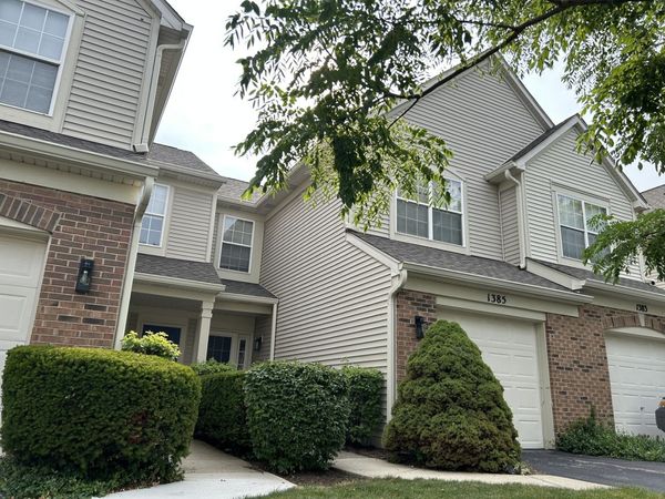 1385 Redbridge Court, Grayslake, IL 60030