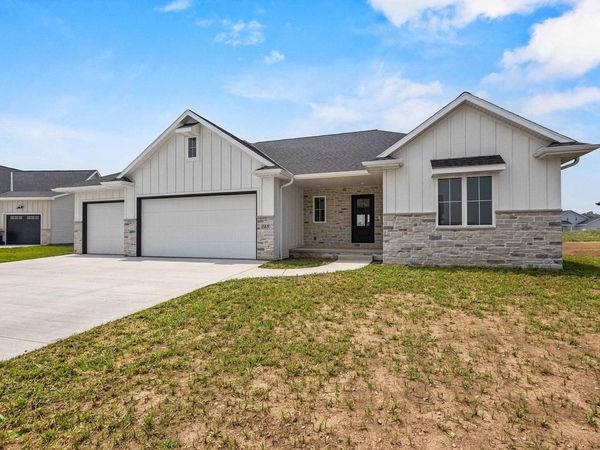 248 KERRIGAN DRIVE, Wrightstown, WI 54180