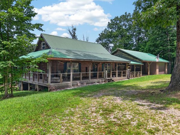 513 Valley Ridge Rd, Jamestown, TN 38556