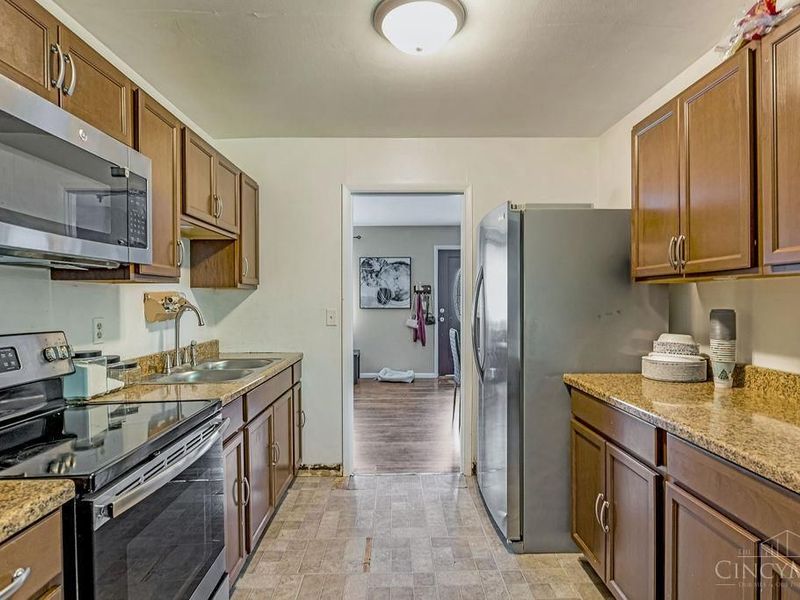 280 Joliet Avenue, Woodlawn, OH 45215 Photo 10
