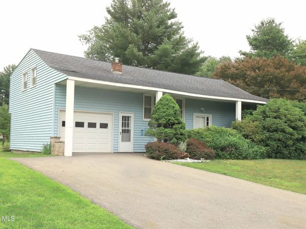 314 Jeanette Drive, Schenectady, NY 12306