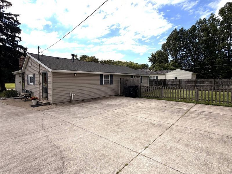 Elyria, OH 44035 Photo 3