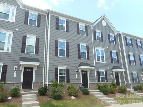 2105 Autumn Olive Lane , Matthews, NC 28104