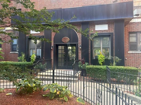 155-01 90th Avenue , Unit 2F, Jamaica, NY 11432