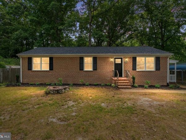 7805 BRONZE LANE, PRINCE GEORGE, VA 23875