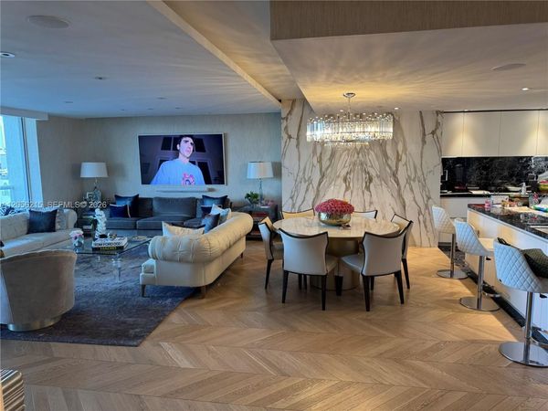 6000 Island Blvd, Unit 402, Aventura, FL 33160