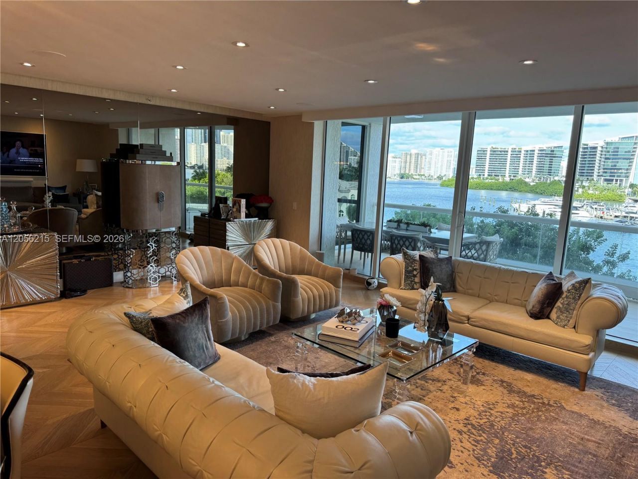6000 Island Blvd, Unit 402, Aventura, FL 33160 Photo
