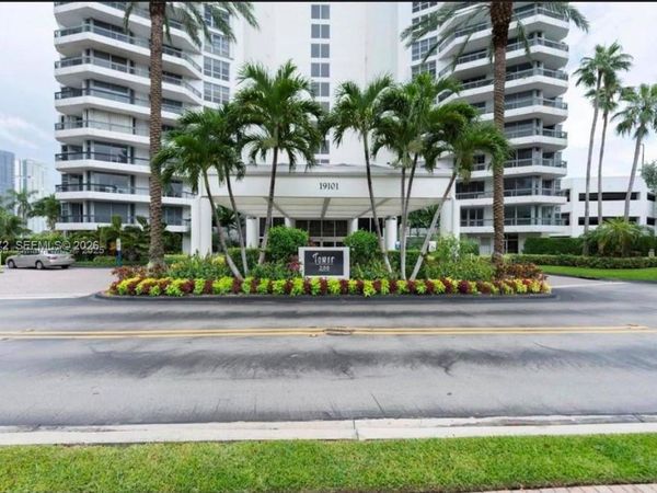 19101 NE 36th Ct , Unit 304, Aventura, FL 33180