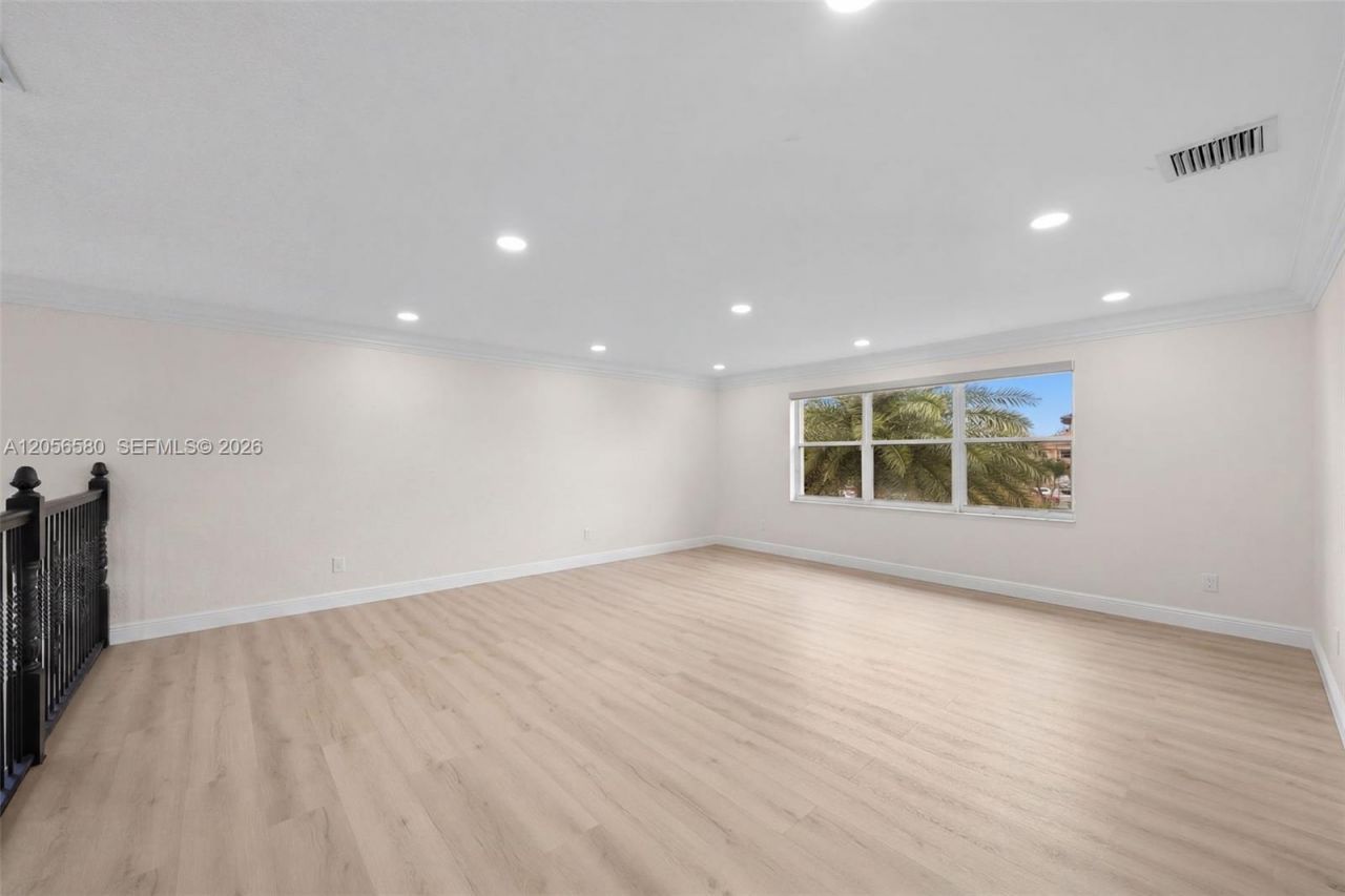 16512 SW 18th St , Miramar, FL 33027 Photo