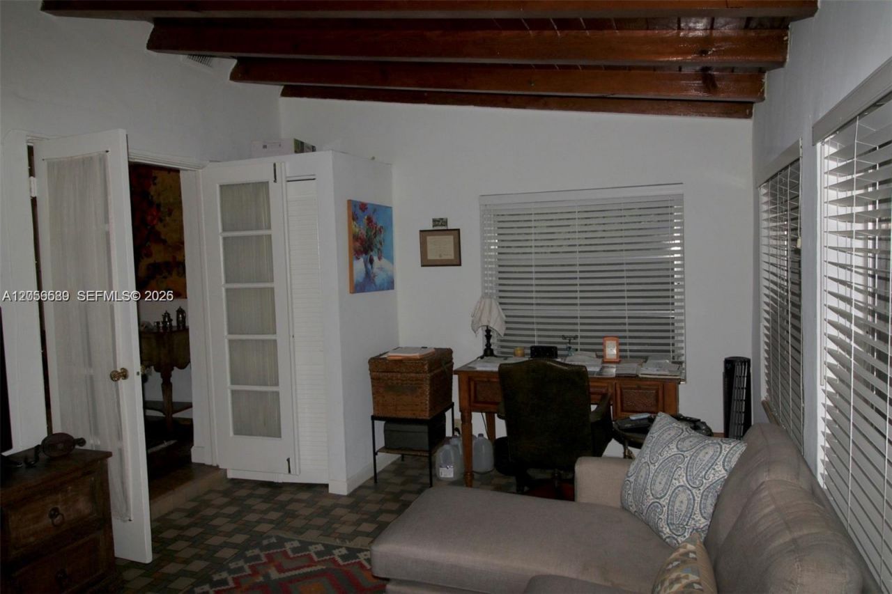 510 NE 72nd St, Miami, FL 33138 Photo