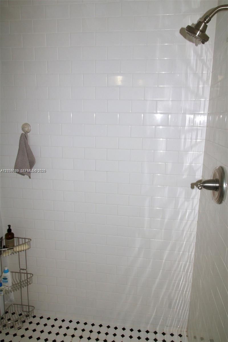 510 NE 72nd St, Miami, FL 33138 Photo