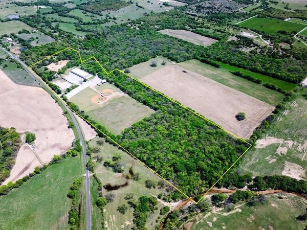 5684 N Fm 730 , Decatur, TX 76234