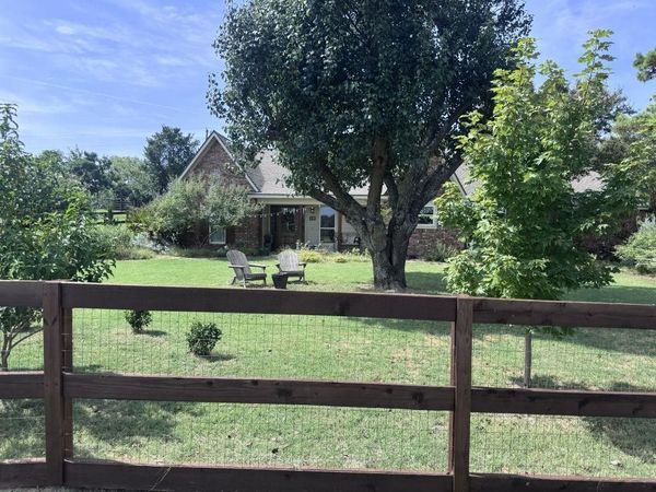630 Dove Trail , Lewisville, TX 75077